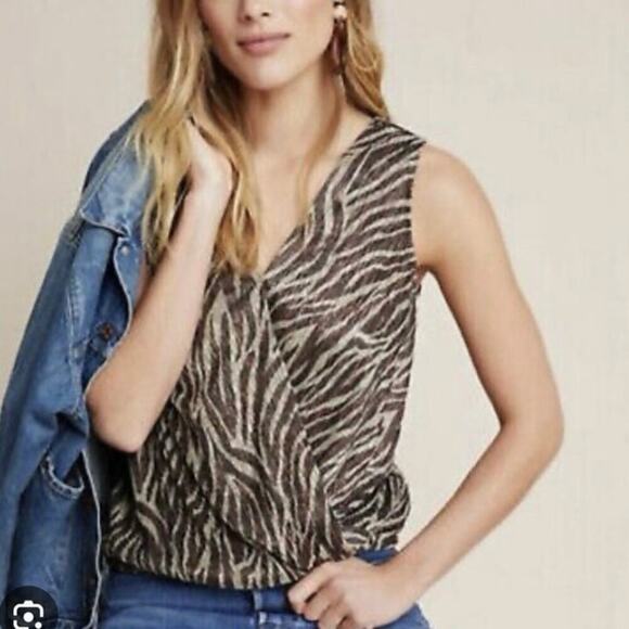 Anthropologie Eri + Ali Kasi Animal Print Sleeveless No Tuck Shimmer Top  Size M - Picture 1 of 10